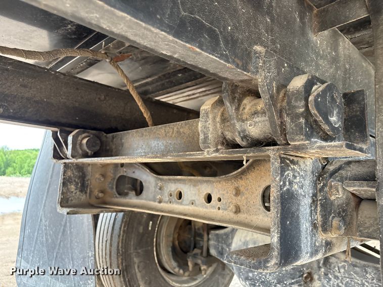 image for item EU0563 2011 Ford F-750 grapple truck
