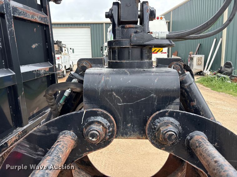 image for item EU0563 2011 Ford F-750 grapple truck