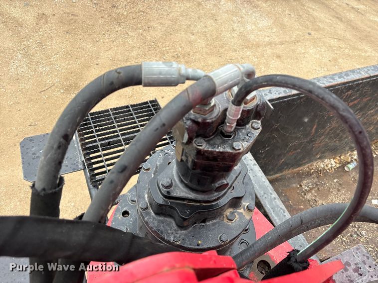 image for item EU0563 2011 Ford F-750 grapple truck
