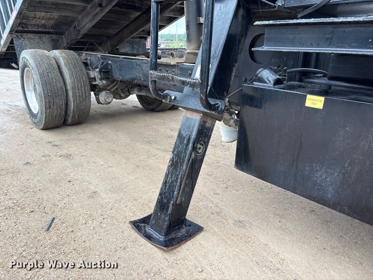 image for item EU0563 2011 Ford F-750 grapple truck
