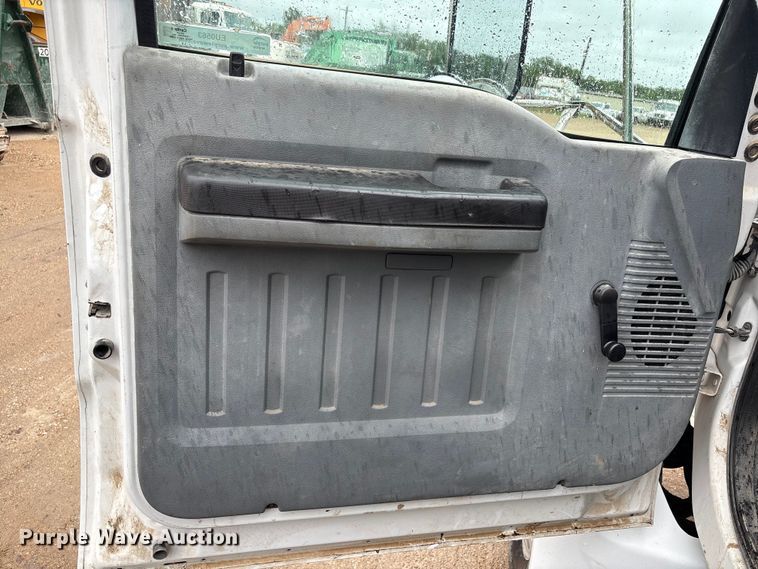 image for item EU0563 2011 Ford F-750 grapple truck