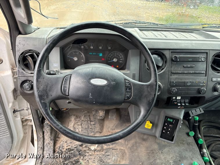 image for item EU0563 2011 Ford F-750 grapple truck