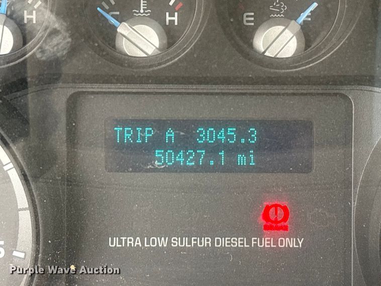 image for item EU0563 2011 Ford F-750 grapple truck