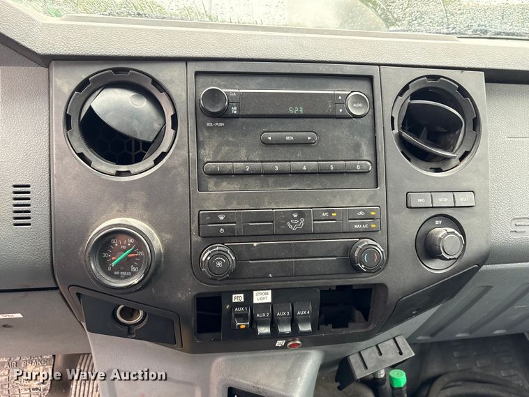 image for item EU0563 2011 Ford F-750 grapple truck