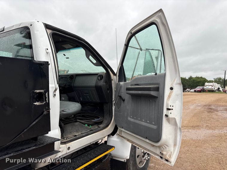 image for item EU0563 2011 Ford F-750 grapple truck