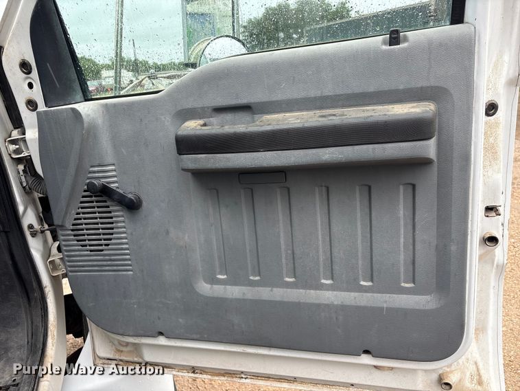 image for item EU0563 2011 Ford F-750 grapple truck