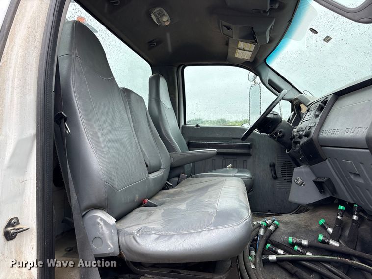image for item EU0563 2011 Ford F-750 grapple truck