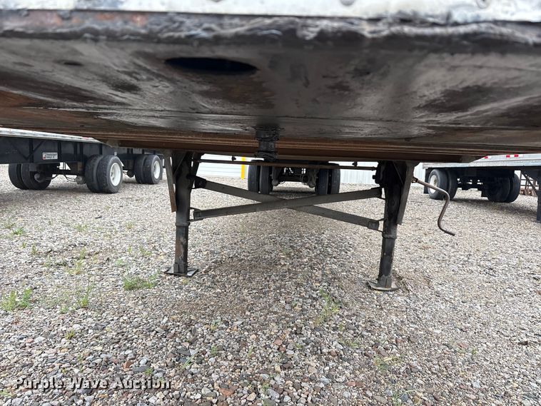 image for item EU5507 2008 Utility Trailer Manufacturer dry van trailer