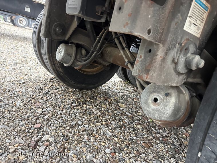 image for item EU5507 2008 Utility Trailer Manufacturer dry van trailer