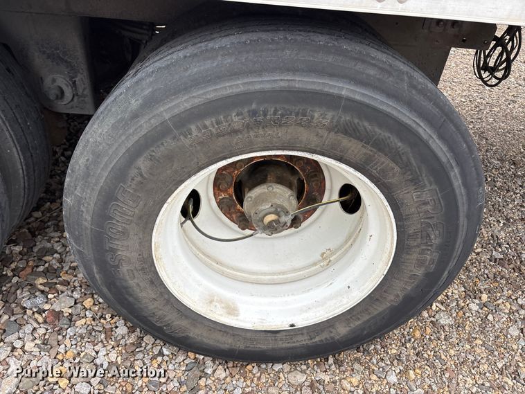 image for item EU5507 2008 Utility Trailer Manufacturer dry van trailer
