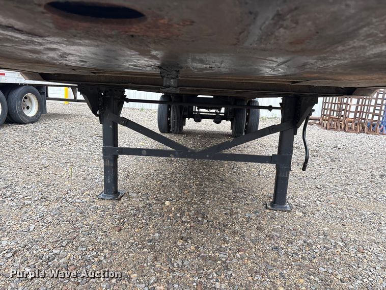 image for item EU5508 2010 Great Dane Trailers dry van trailer