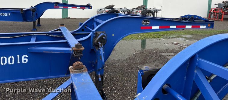 image for item EU8542 2013 Reinke container trailer