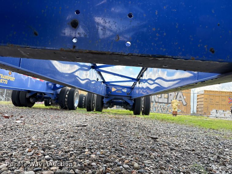 image for item EU8542 2013 Reinke container trailer