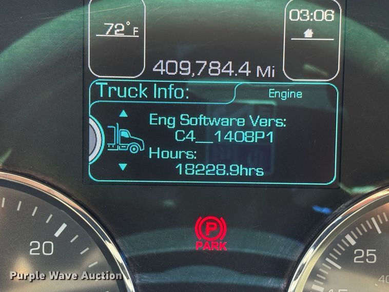image for item EU8655 2015 Kenworth T880 semi truck