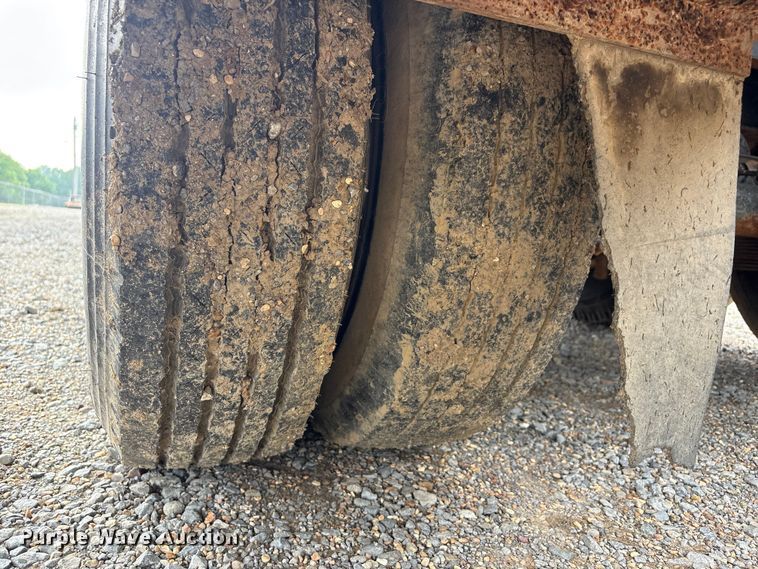 image for item EV2944 1945 Fruehauf drop deck equipment trailer