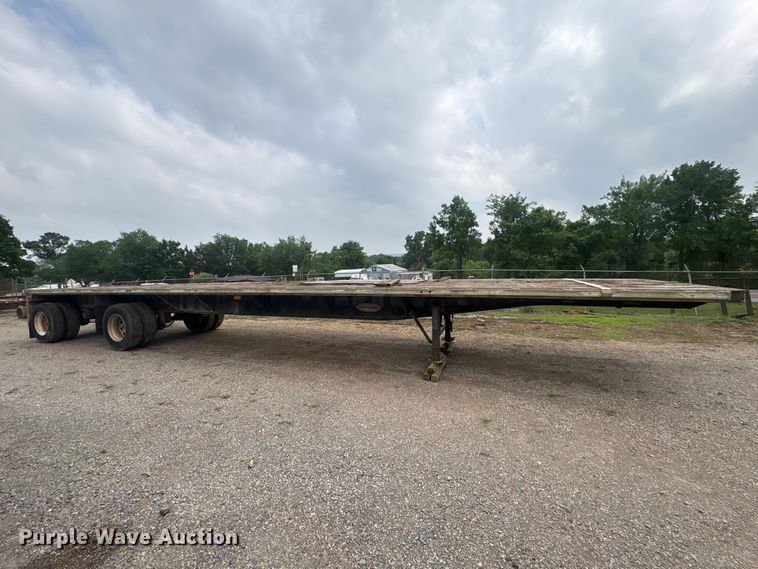 image for item EV2945 2000 Fontaine LFTW-6-8048WSAWK flatbed trailer