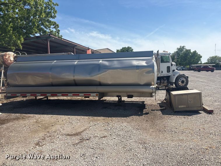 image for item EV2960 2014 Centerline Tank & Trailer truck tank bed