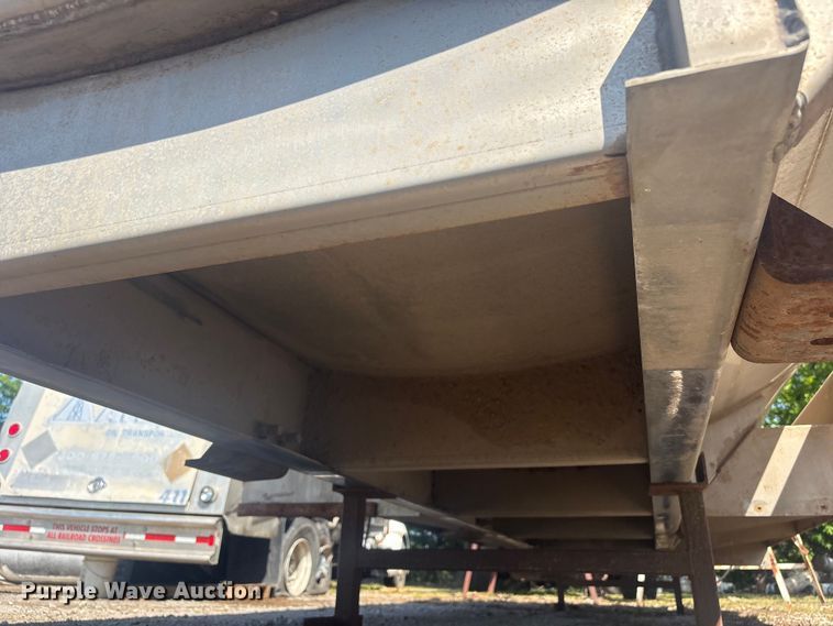 image for item EV2960 2014 Centerline Tank & Trailer truck tank bed