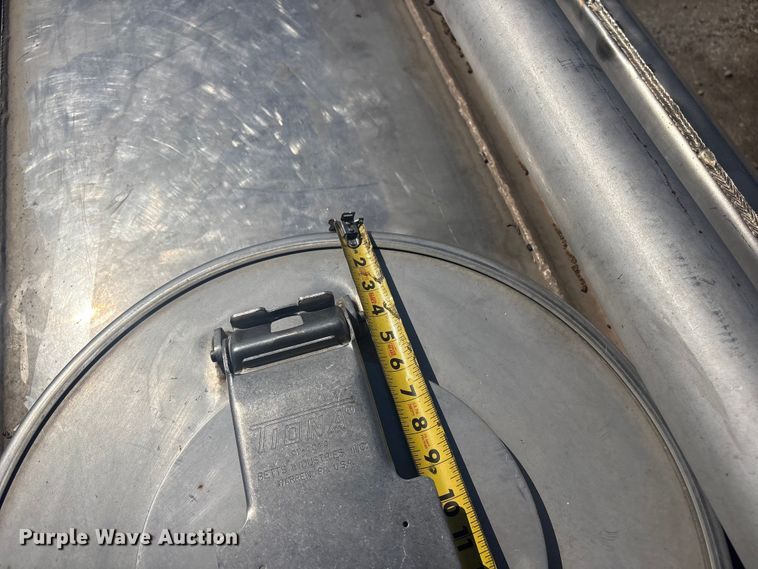 image for item EV2960 2014 Centerline Tank & Trailer truck tank bed