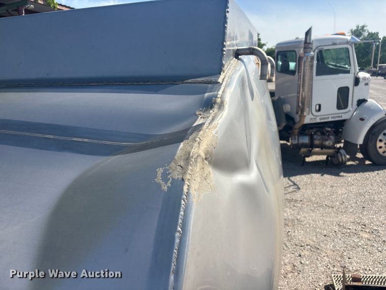 image for item EV2960 2014 Centerline Tank & Trailer truck tank bed