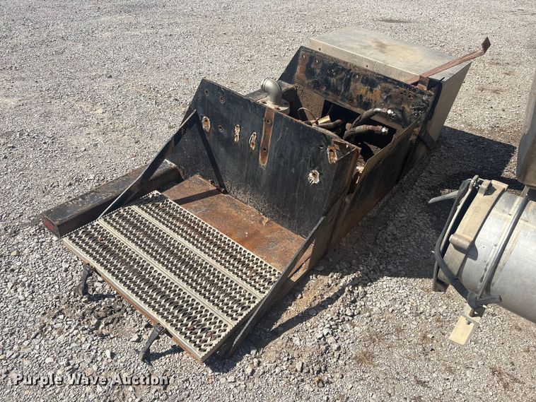 image for item EV2960 2014 Centerline Tank & Trailer truck tank bed
