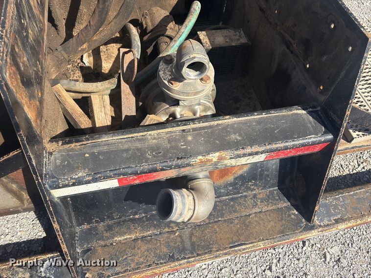 image for item EV2960 2014 Centerline Tank & Trailer truck tank bed