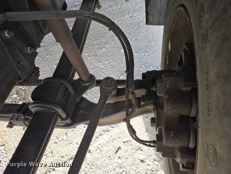 image for item EV5570 1998 Chevrolet C6500 box truck