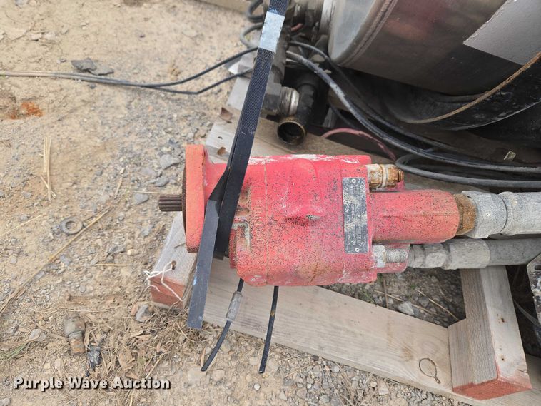 image for item EW0084 Truck parts