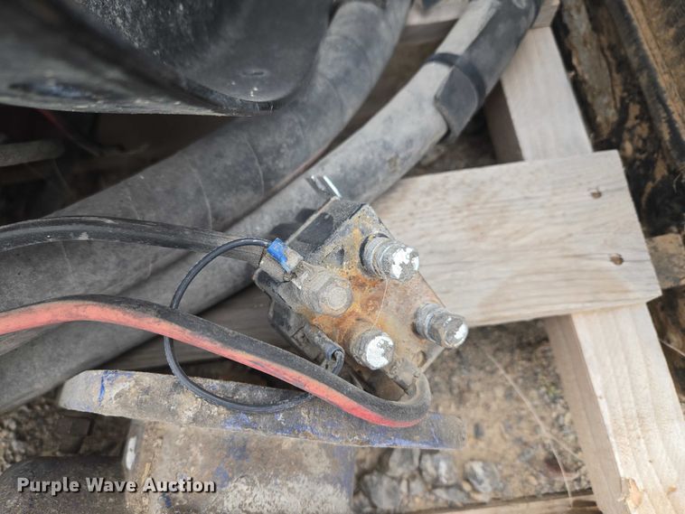 image for item EW0084 Truck parts