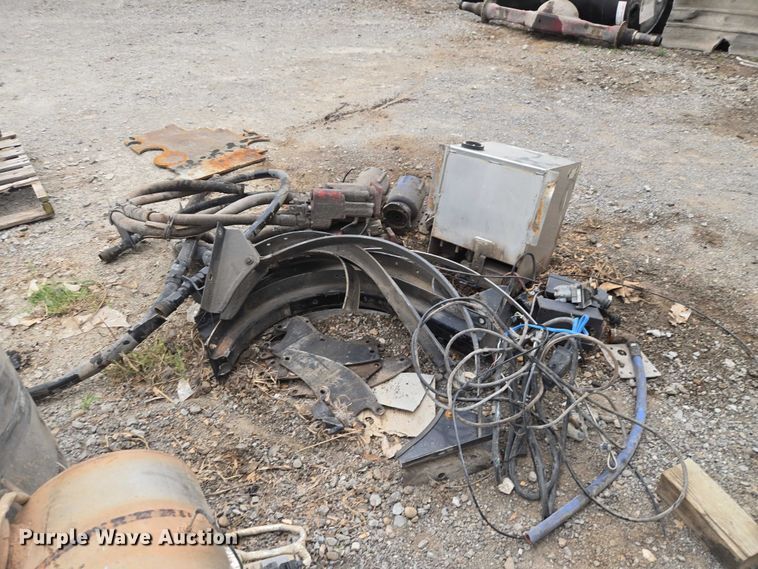 image for item EW0087 Truck parts