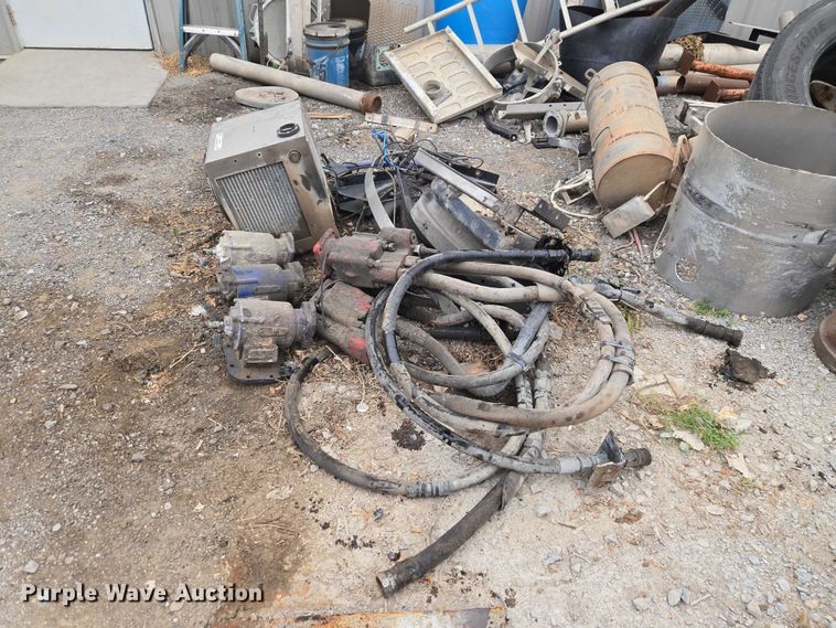 image for item EW0087 Truck parts