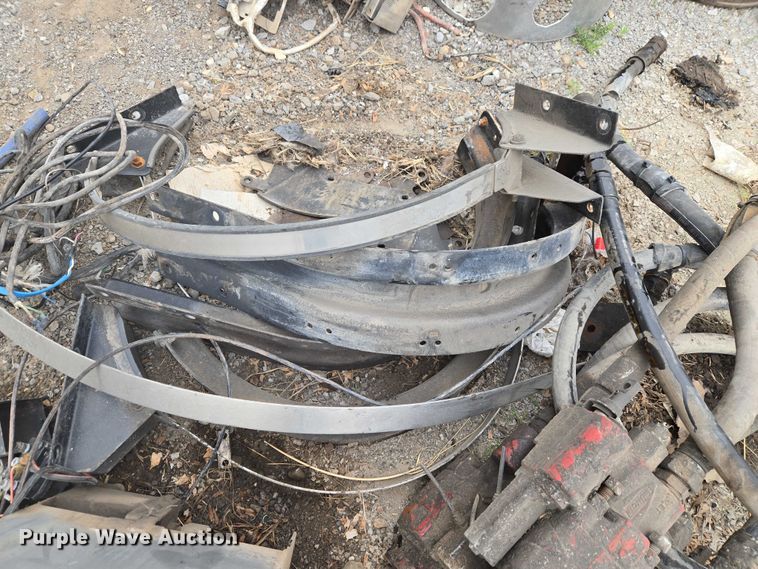 image for item EW0087 Truck parts