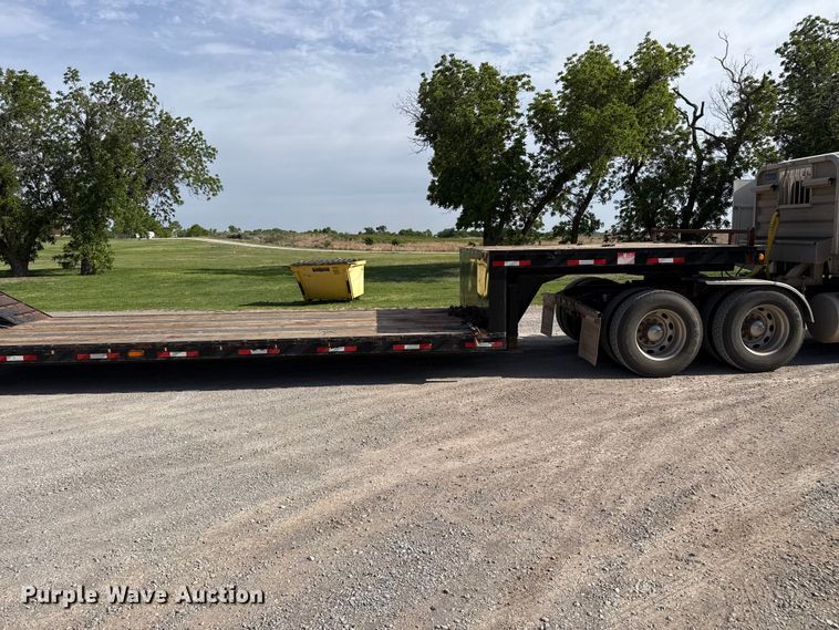 image for item EW4492 2011 Neville Built drop deck equipment trailer