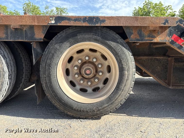 image for item EW4492 2011 Neville Built drop deck equipment trailer