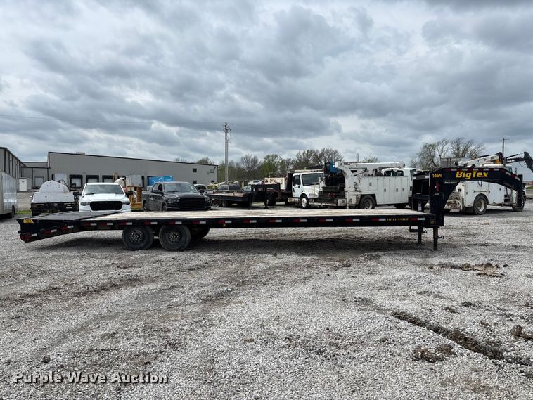 image for item FB3425 2022 Big Tex 14GN-28BK+5MR equipment trailer