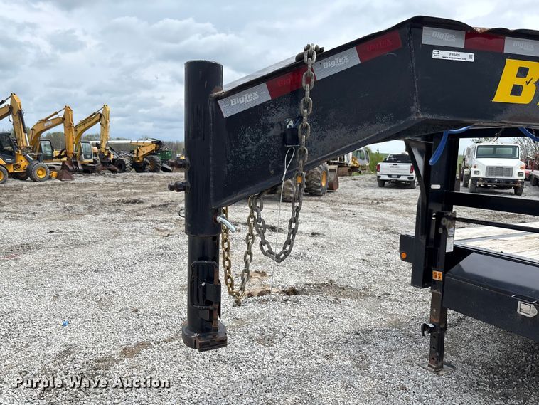 image for item FB3425 2022 Big Tex 14GN-28BK+5MR equipment trailer