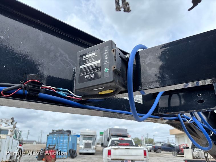 image for item FB3425 2022 Big Tex 14GN-28BK+5MR equipment trailer