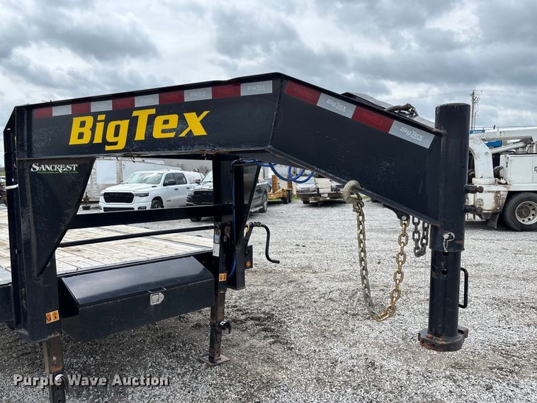 image for item FB3425 2022 Big Tex 14GN-28BK+5MR equipment trailer