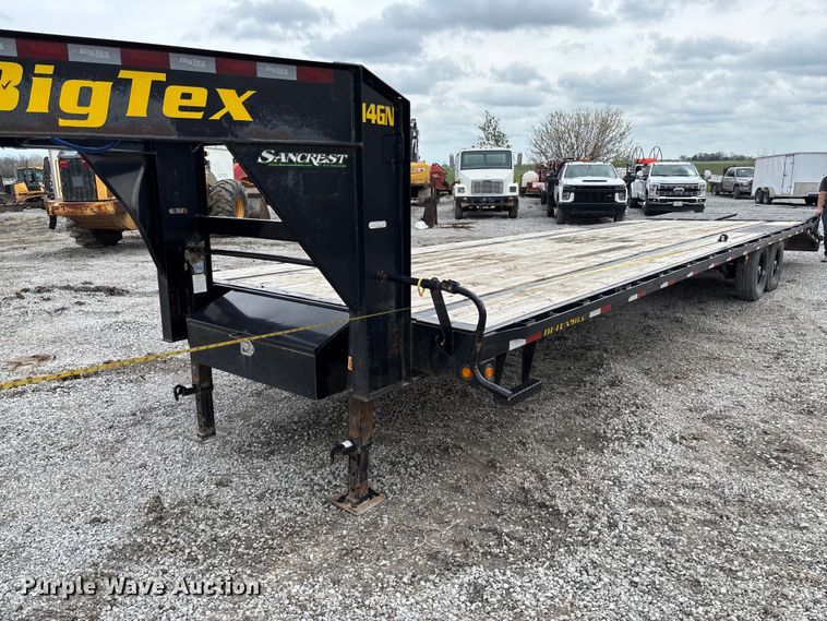 image for item FB3425 2022 Big Tex 14GN-28BK+5MR equipment trailer