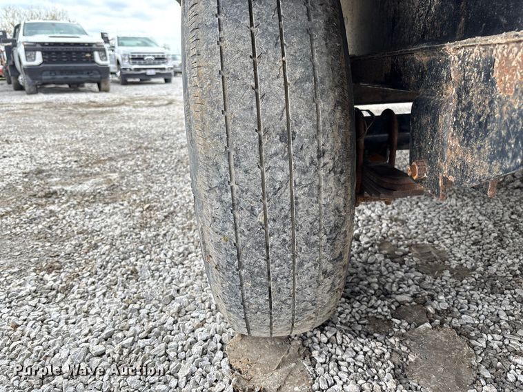 image for item FB3425 2022 Big Tex 14GN-28BK+5MR equipment trailer