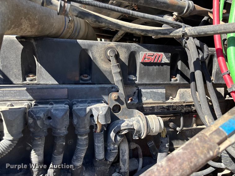 image for item FB3454 1999 Freightliner FLD semi truck