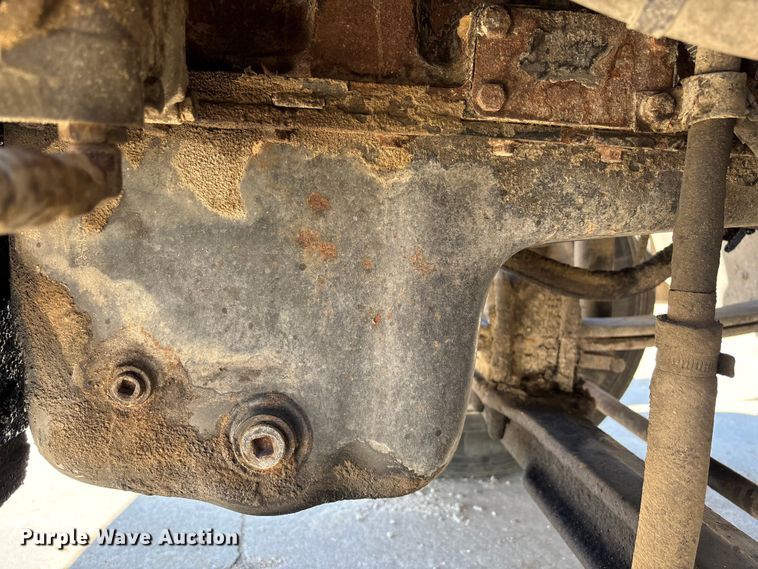 image for item FB3454 1999 Freightliner FLD semi truck