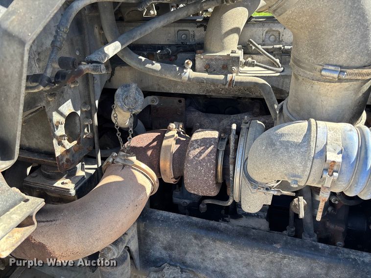 image for item FB3454 1999 Freightliner FLD semi truck