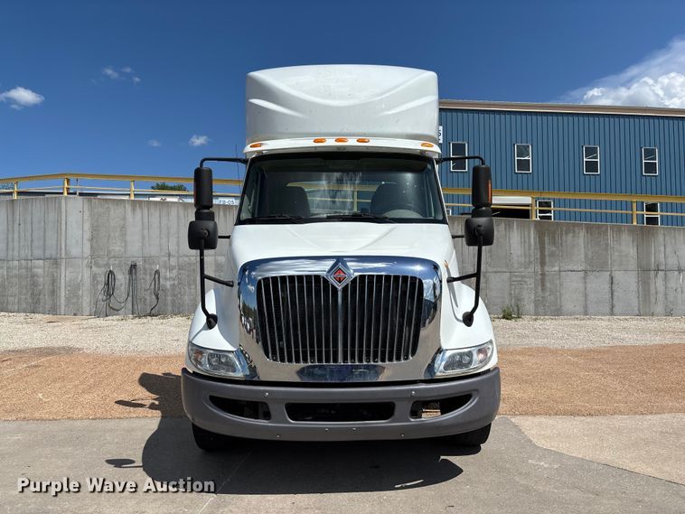 image for item FB3455 2016 International 8600 semi truck