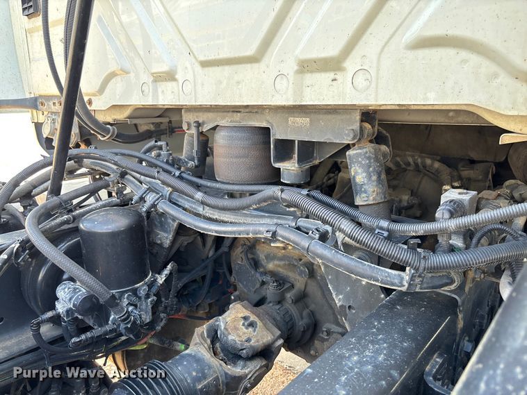 image for item FB3455 2016 International 8600 semi truck