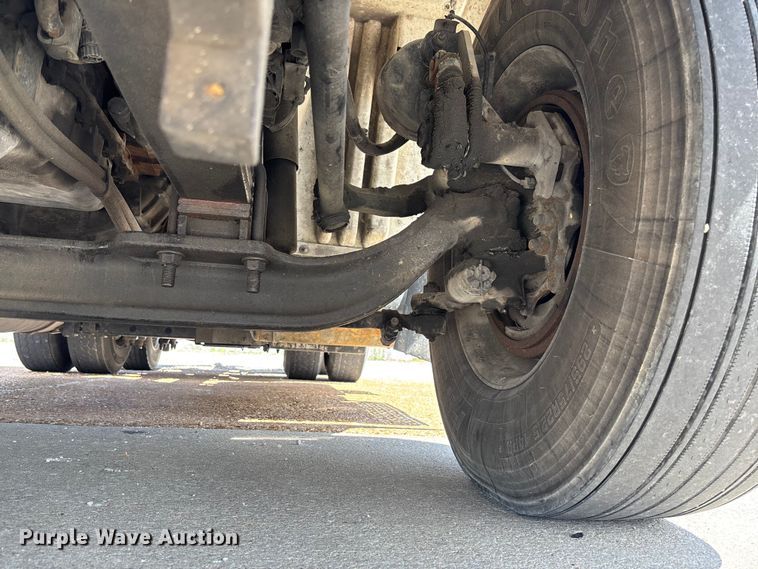 image for item FB3455 2016 International 8600 semi truck