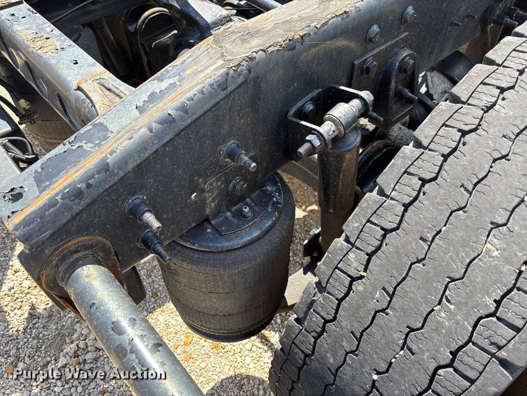 image for item FB3455 2016 International 8600 semi truck
