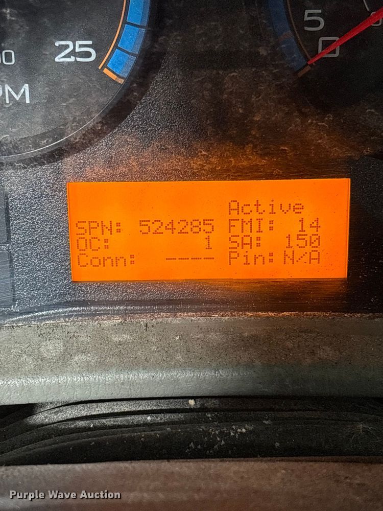 image for item FB3455 2016 International 8600 semi truck