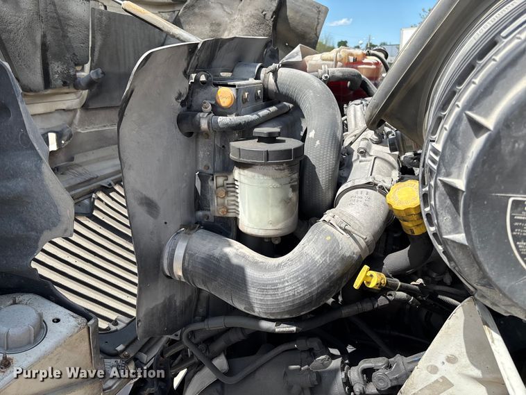 image for item FB3455 2016 International 8600 semi truck