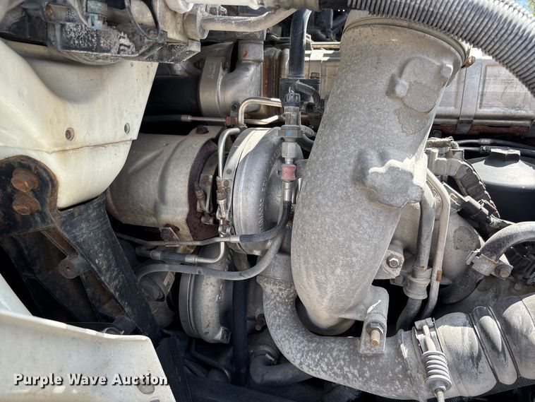 image for item FB3455 2016 International 8600 semi truck